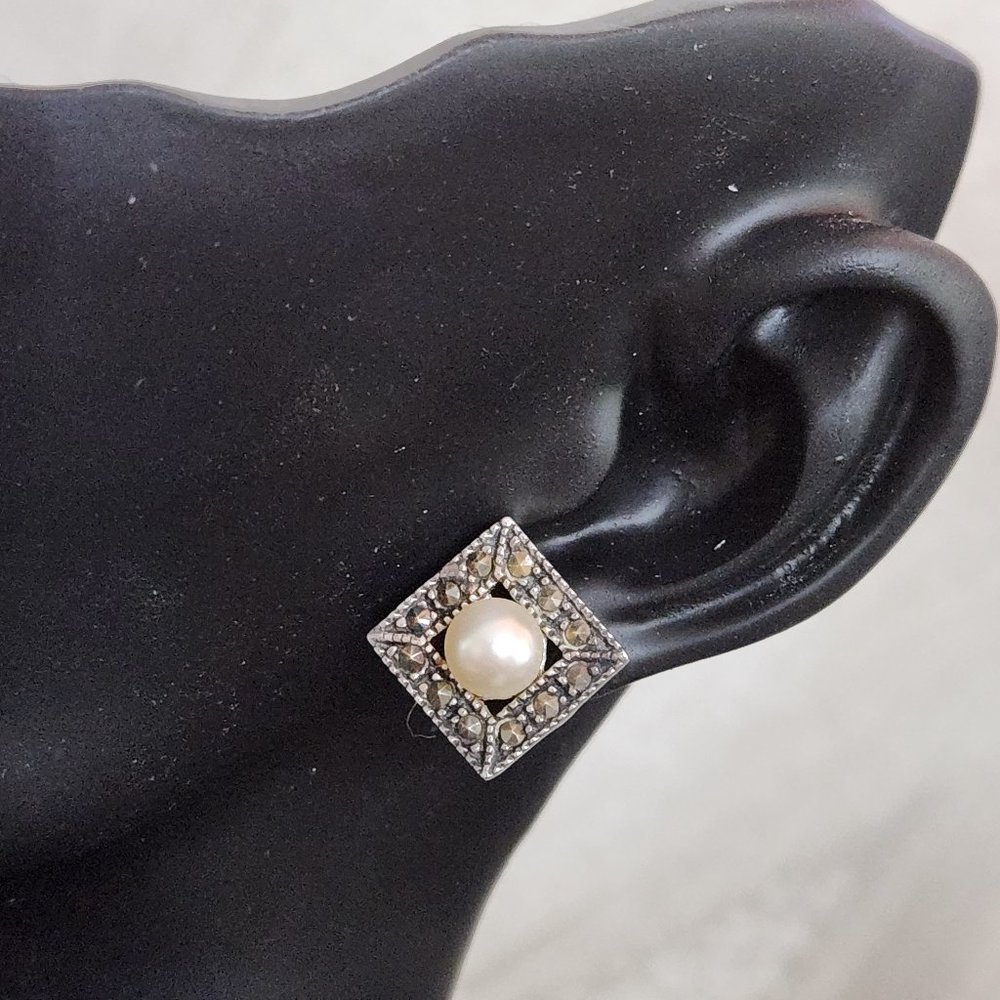 Pre-owned pearl and sterling silver marcasite earrings